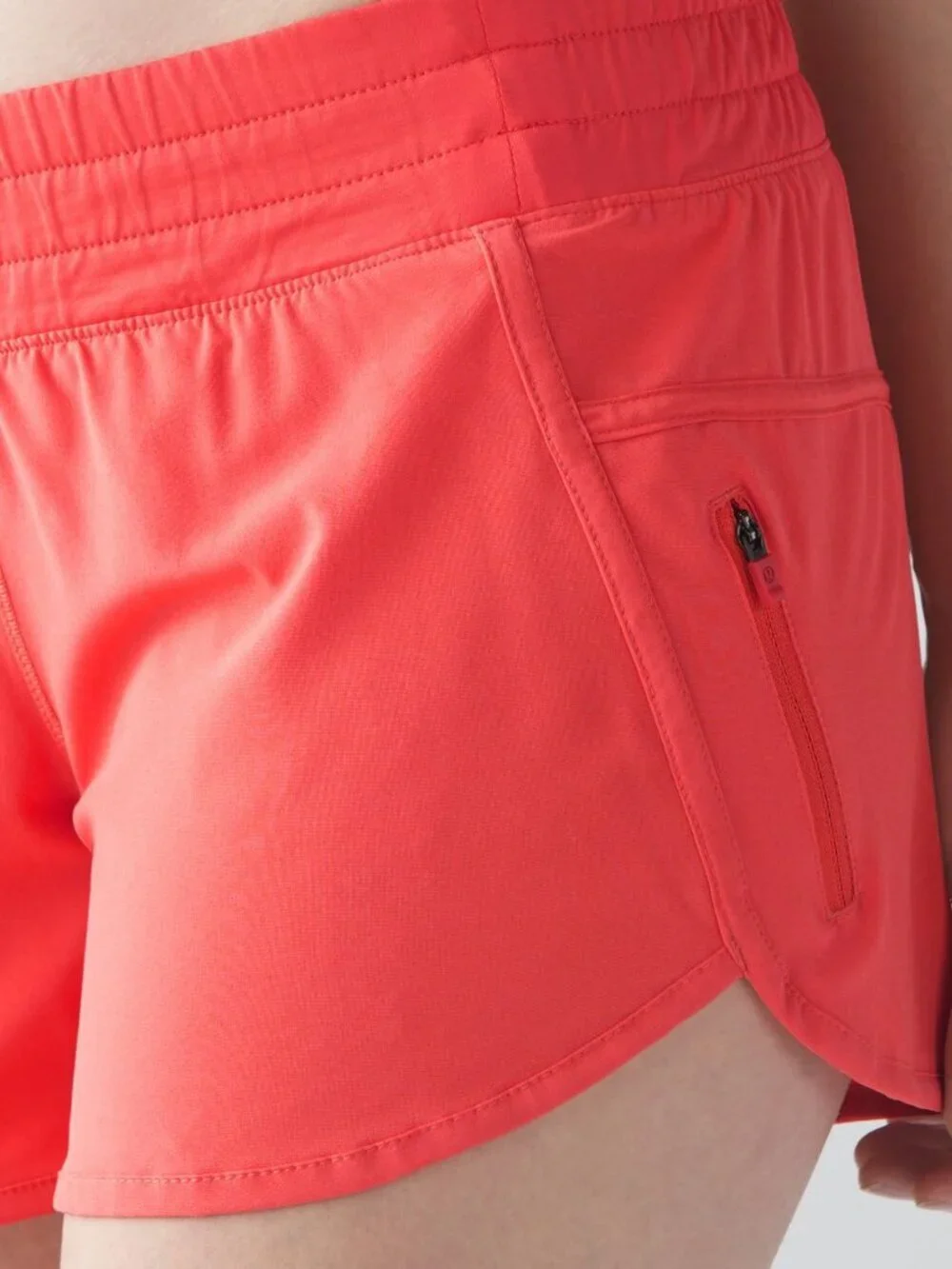 Lululemon Tracker Short IV 4